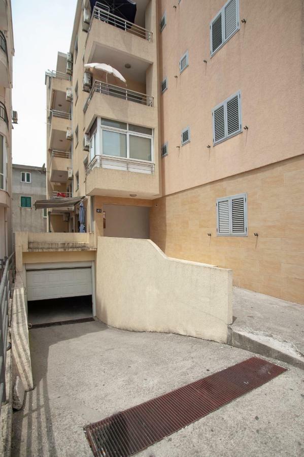 Lordor Apartment Budva Eksteriør bilde